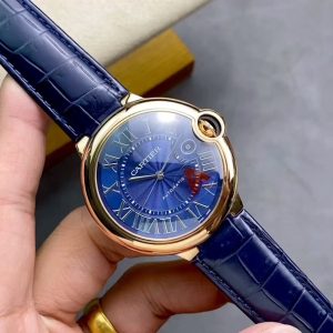 Cartier 42mm Ballon Bleu 1. Newly upgraded case with enhanced polishing details 2. Advanced craftsmanship: Each blue spinel crown stone perfectly mirrors the genuine model's curvature 3. Sapphire processing exclusively via CNC machining centers ensures flawless crescent-shaped gemstone presentation 4. Enhanced glass coating technology improves both water resistance and aesthetics 5.Completely upgraded dial with more refined details, featuring silver-plated anti-oxidation treatment. 6. New stainless steel bracelet perfectly synchronized with the latest official version. 7. Packaging upgraded once again, now includes the 2020 official warranty card, instruction manual, and guarantee certificate.